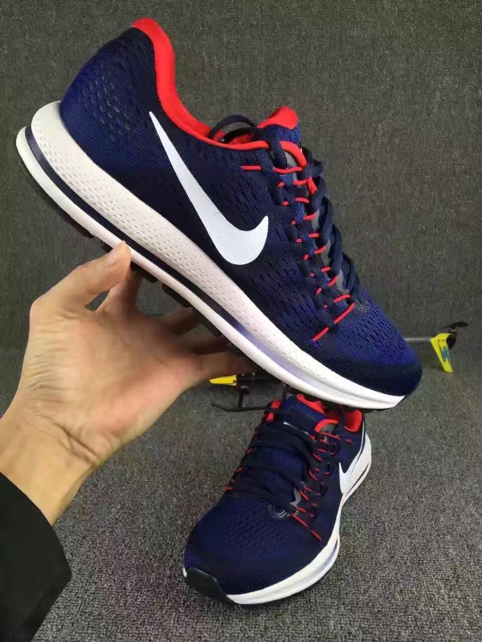 这是第4张潮鞋运动鞋工厂店微商代理直销的货源图片