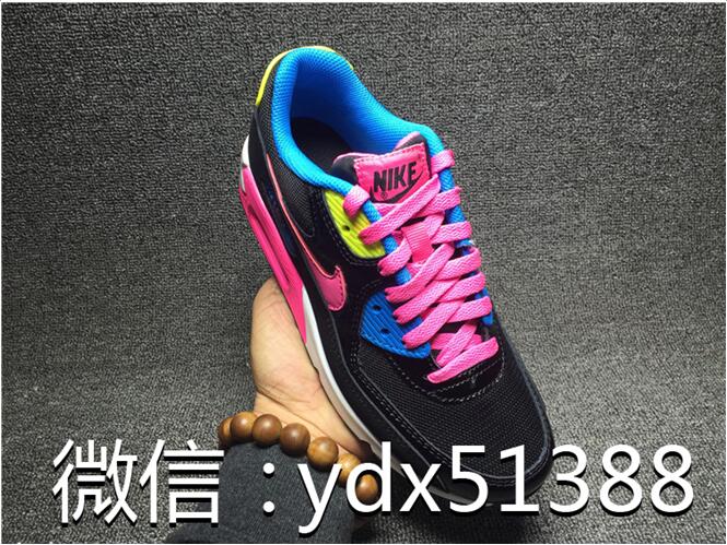 这是第7张阿迪新百伦耐克乔丹厂家直销的货源图片