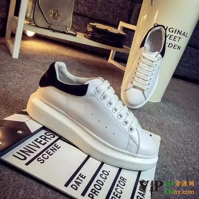 这是第1张微商奢侈品一手货源迪奥香奈儿的货源图片